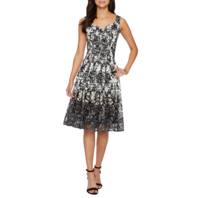 Lace Dresses for Women